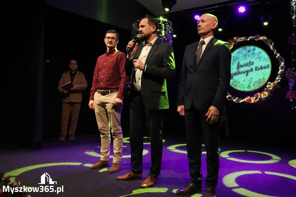 Fotorelacja: Święto Wyjątkowych Kobiet w Poraju