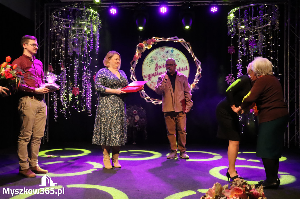 Fotorelacja: Święto Wyjątkowych Kobiet w Poraju