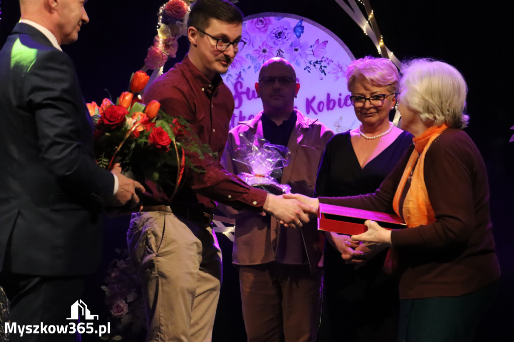 Fotorelacja: Święto Wyjątkowych Kobiet w Poraju