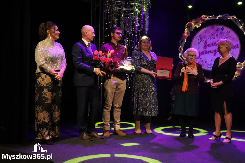 Fotorelacja: Święto Wyjątkowych Kobiet w Poraju