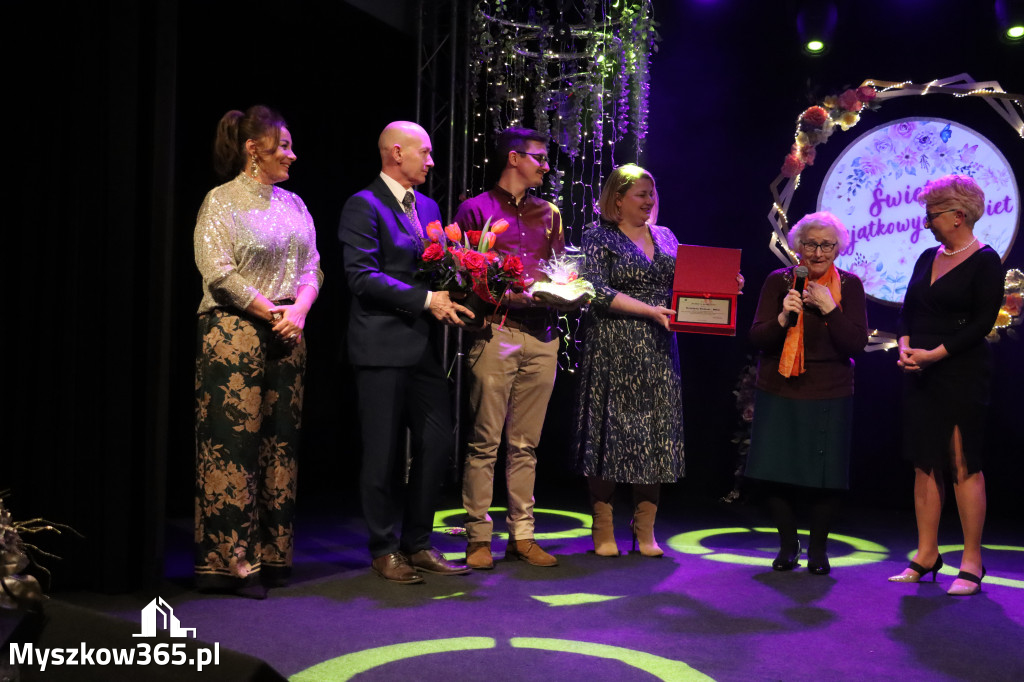 Fotorelacja: Święto Wyjątkowych Kobiet w Poraju