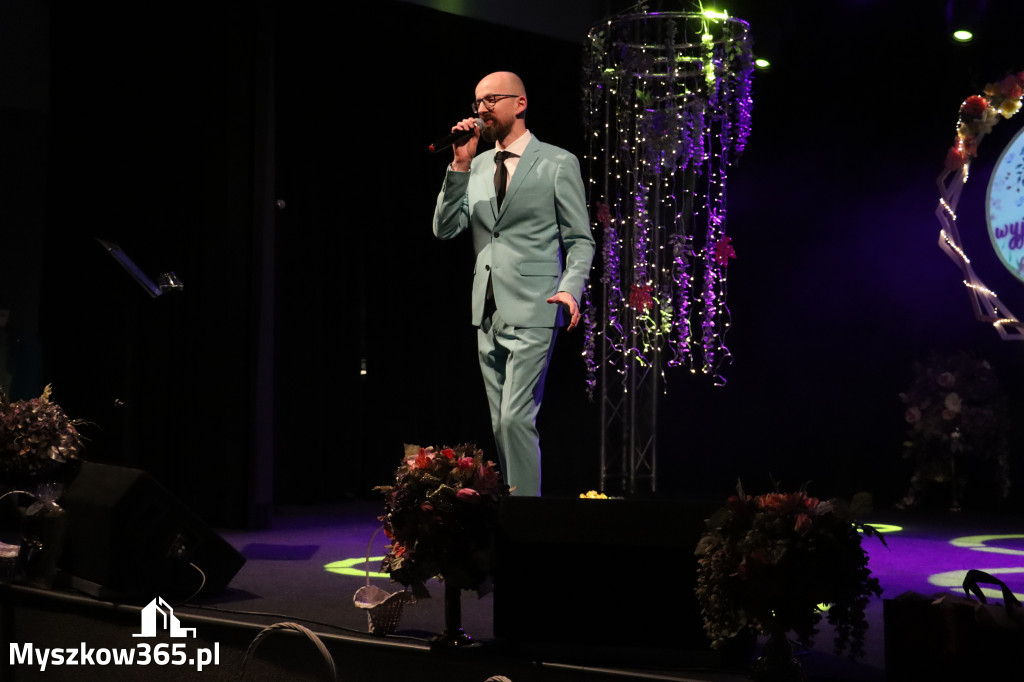 Fotorelacja: Święto Wyjątkowych Kobiet w Poraju