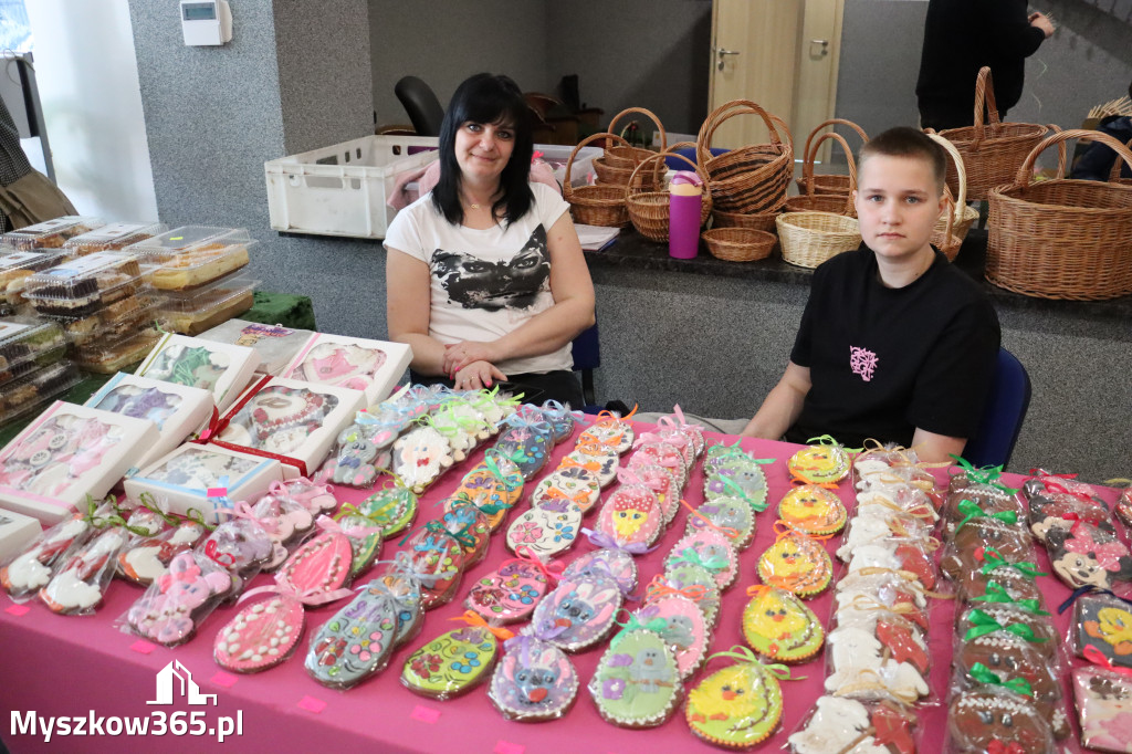 Fotorelacja: Kiermasz Wielkanocny w MDK Myszków