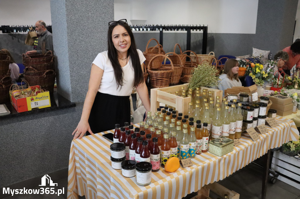 Fotorelacja: Kiermasz Wielkanocny w MDK Myszków