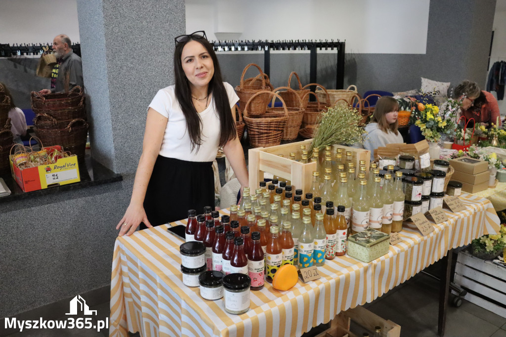 Fotorelacja: Kiermasz Wielkanocny w MDK Myszków