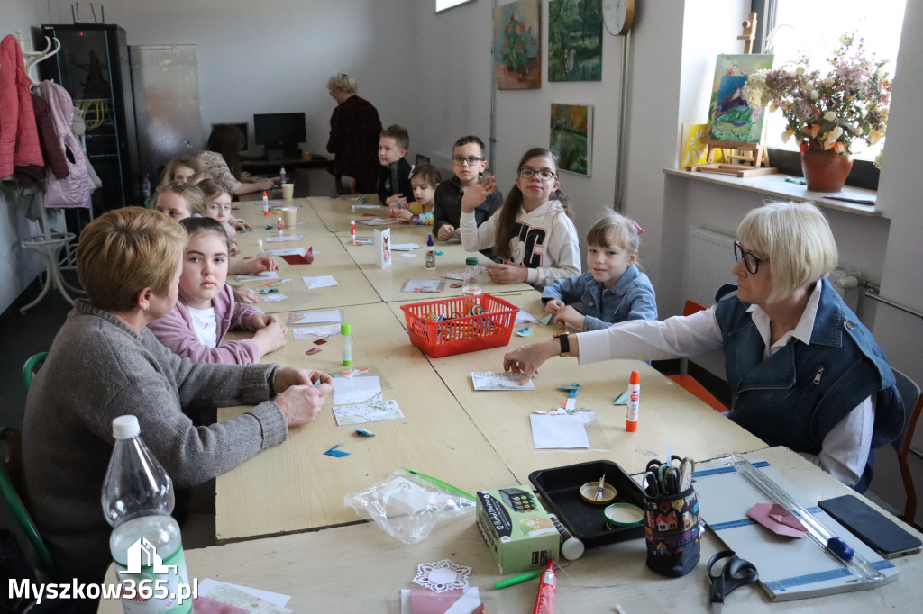 Fotorelacja: Kiermasz Wielkanocny w MDK Myszków