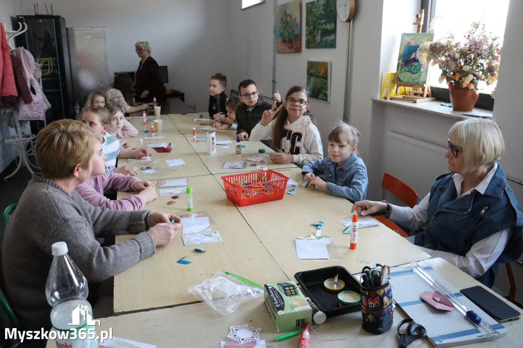 Fotorelacja: Kiermasz Wielkanocny w MDK Myszków