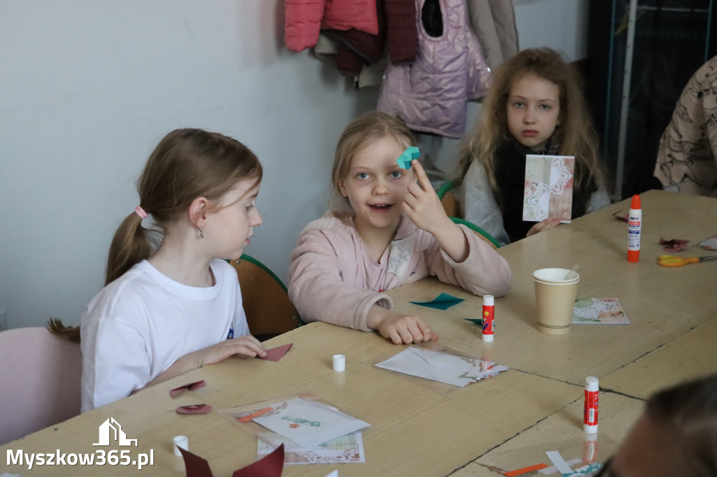 Fotorelacja: Kiermasz Wielkanocny w MDK Myszków