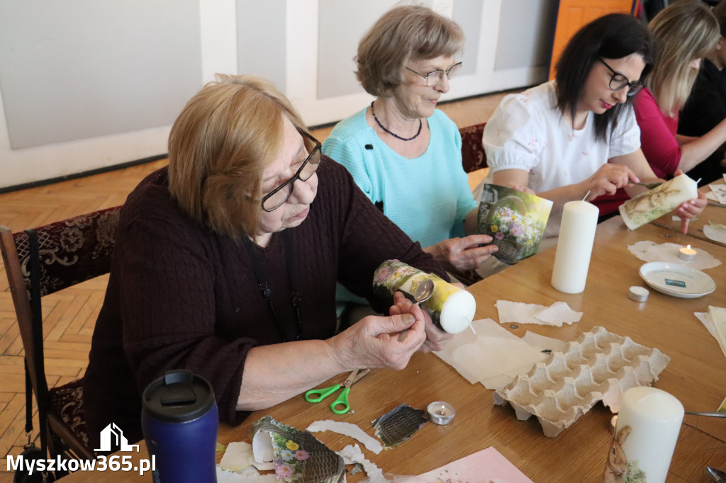 Fotorelacja: Kiermasz Wielkanocny w MDK Myszków