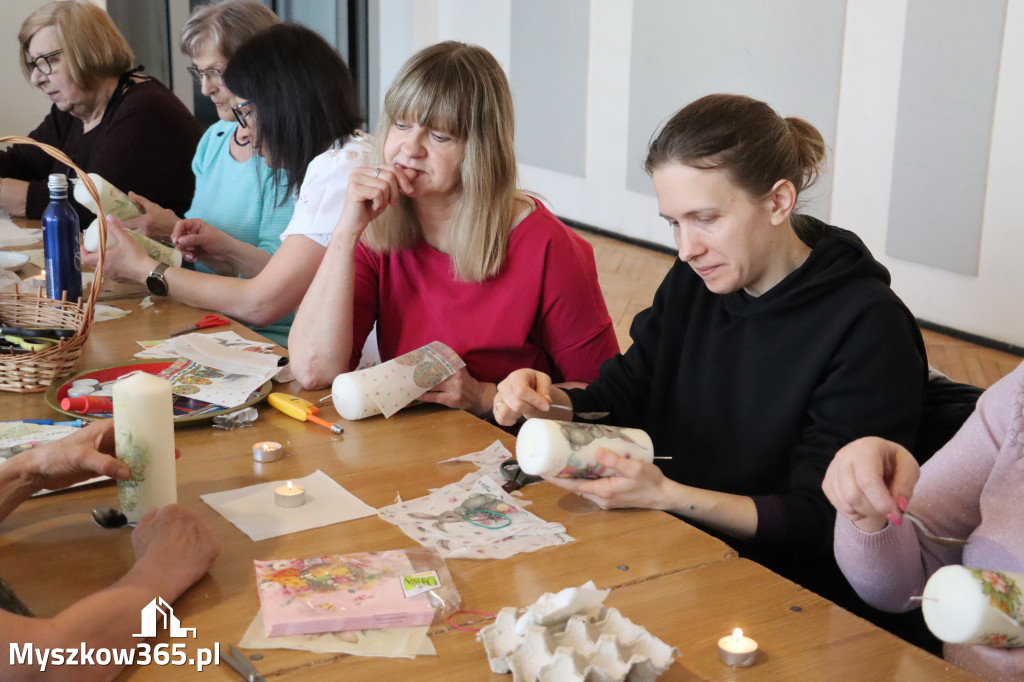 Fotorelacja: Kiermasz Wielkanocny w MDK Myszków