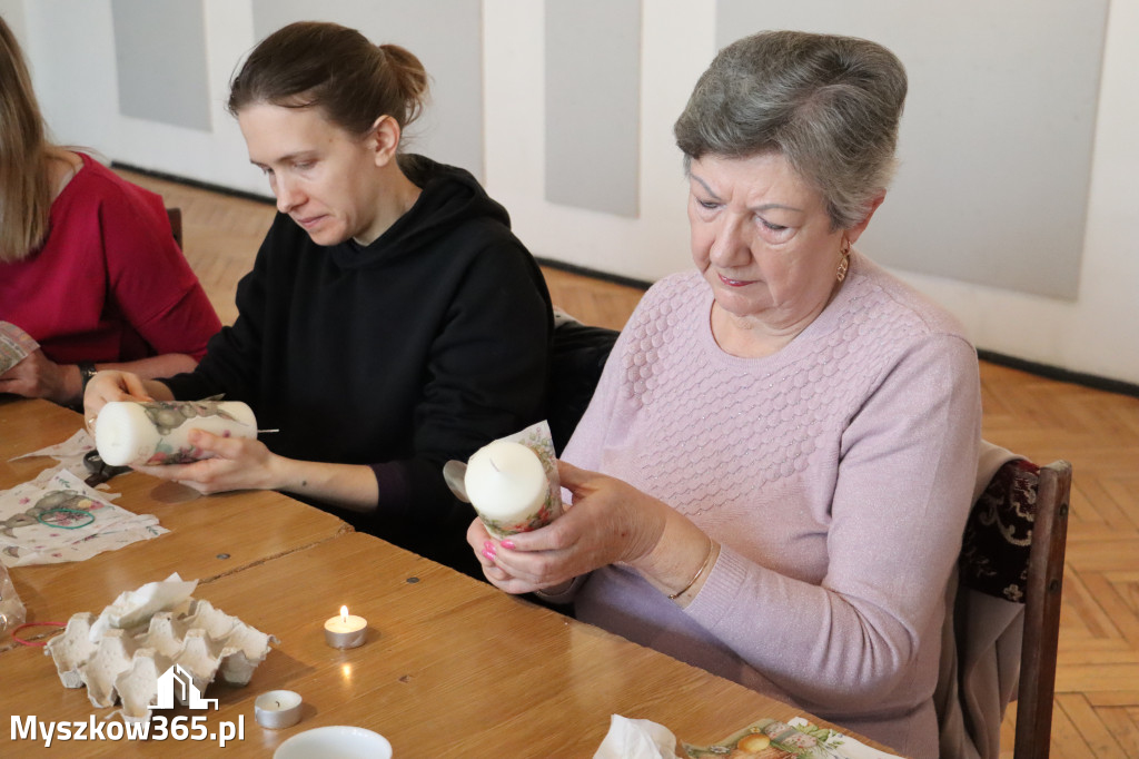Fotorelacja: Kiermasz Wielkanocny w MDK Myszków