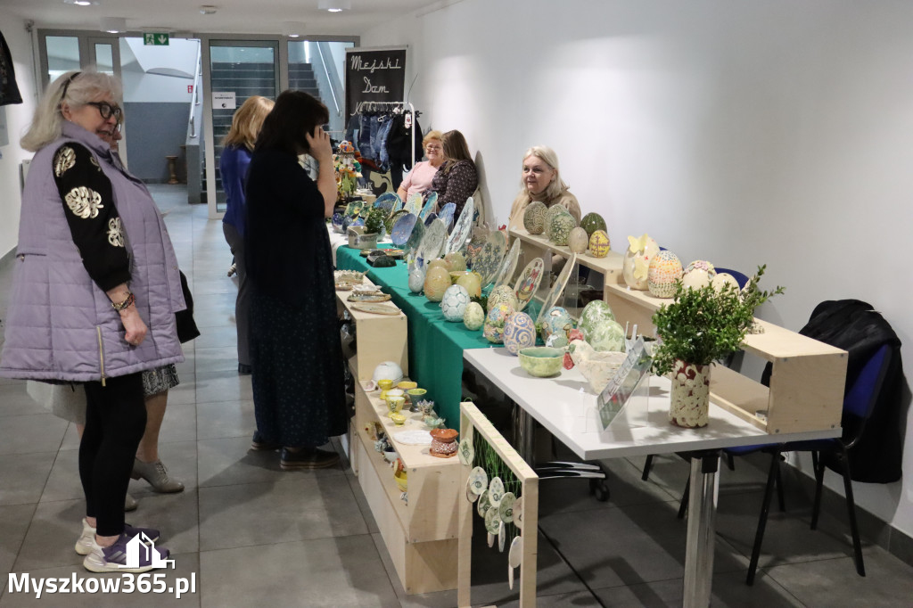 Fotorelacja: Kiermasz Wielkanocny w MDK Myszków