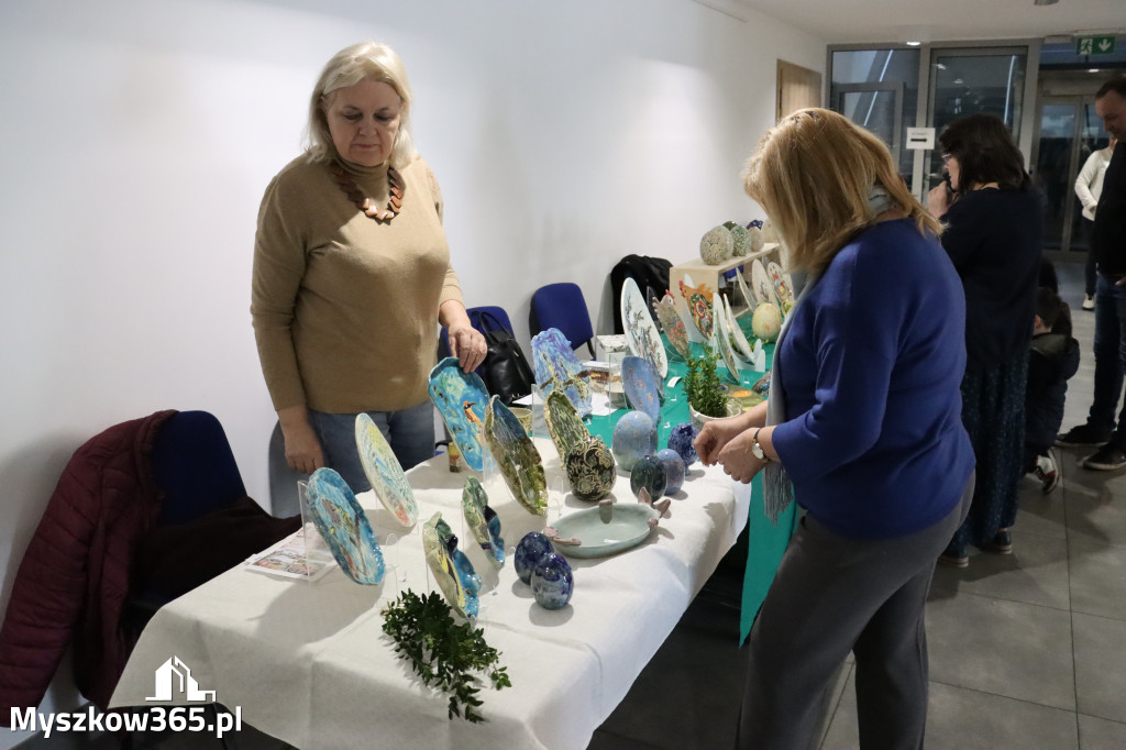 Fotorelacja: Kiermasz Wielkanocny w MDK Myszków