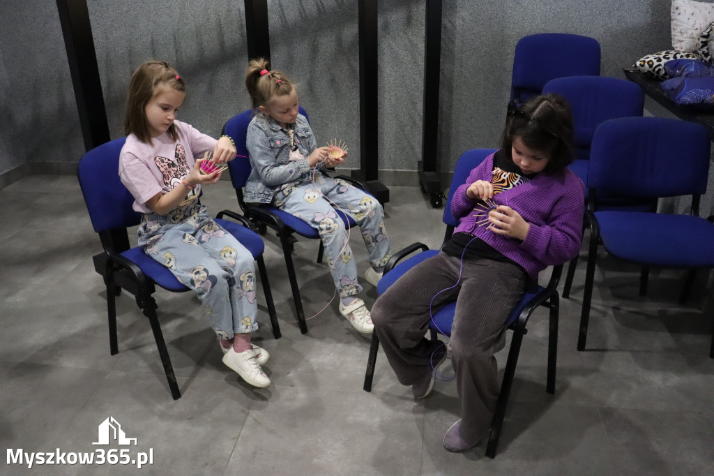 Fotorelacja: Kiermasz Wielkanocny w MDK Myszków