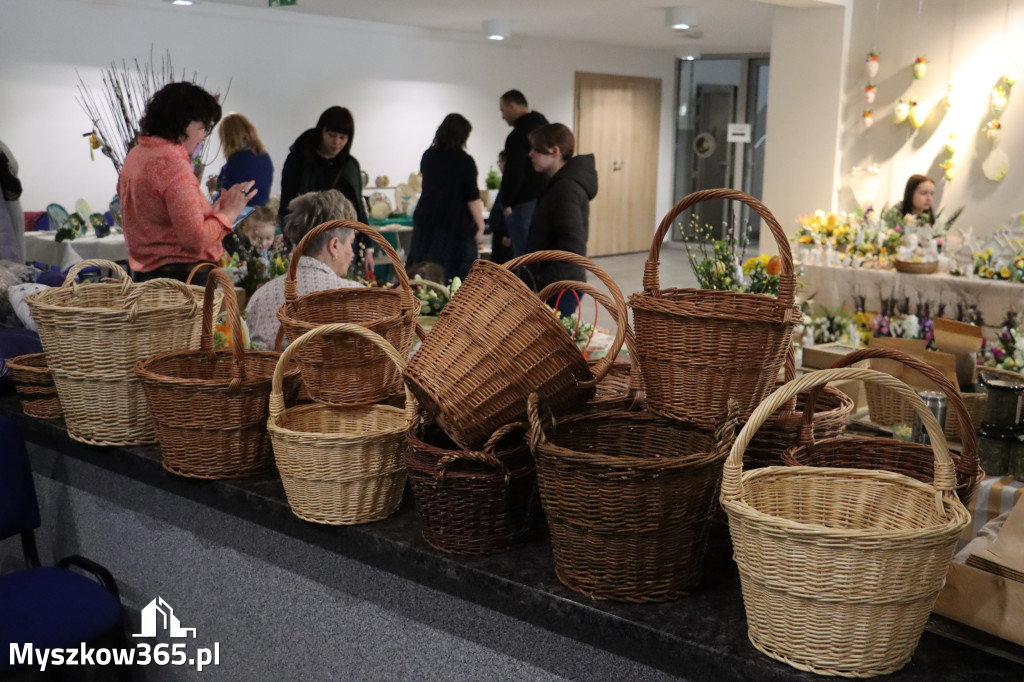 Fotorelacja: Kiermasz Wielkanocny w MDK Myszków