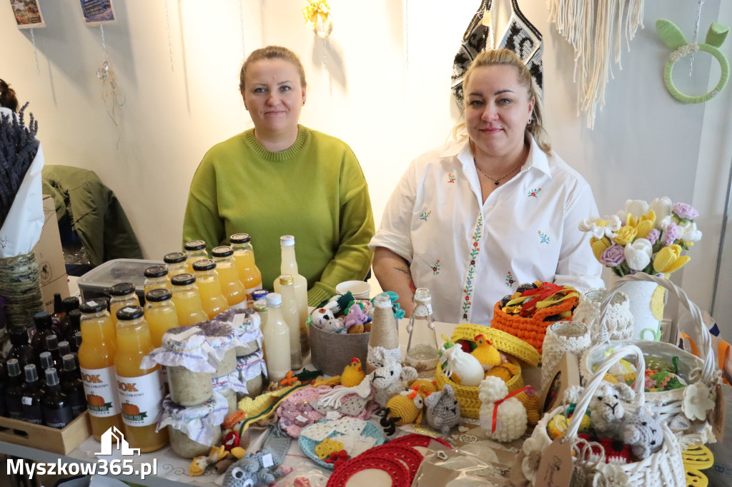 Fotorelacja: Kiermasz Wielkanocny w MDK Myszków