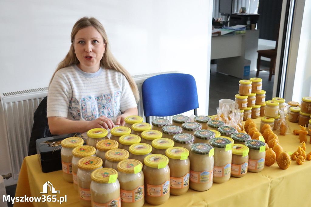 Fotorelacja: Kiermasz Wielkanocny w MDK Myszków