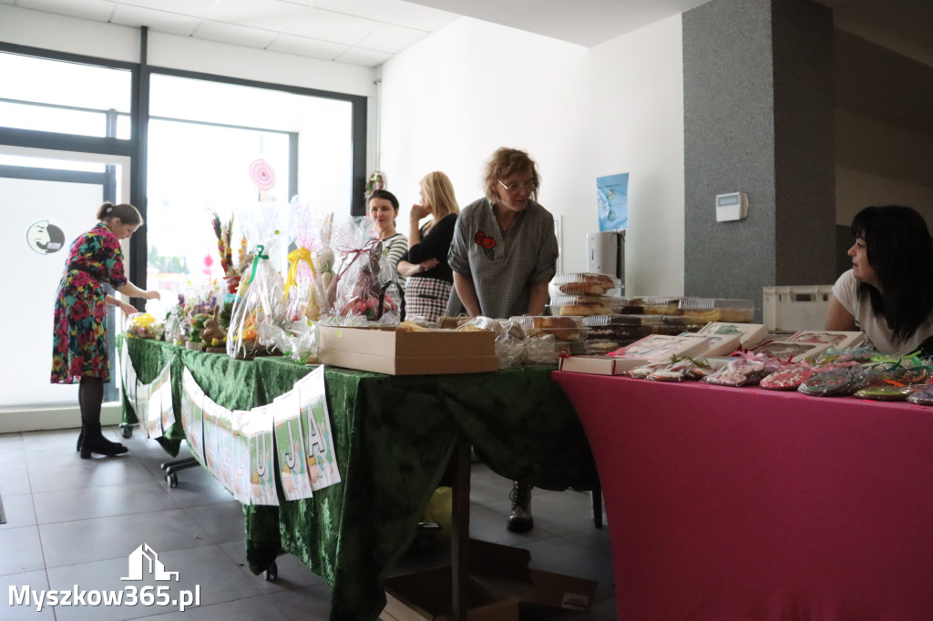 Fotorelacja: Kiermasz Wielkanocny w MDK Myszków
