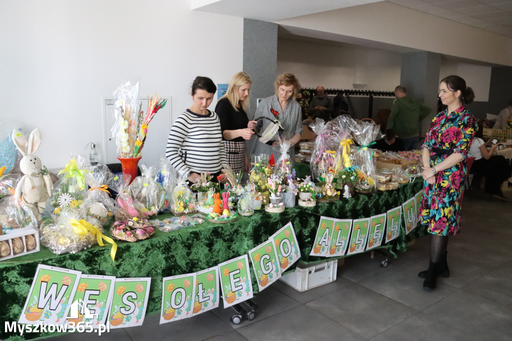 Fotorelacja: Kiermasz Wielkanocny w MDK Myszków