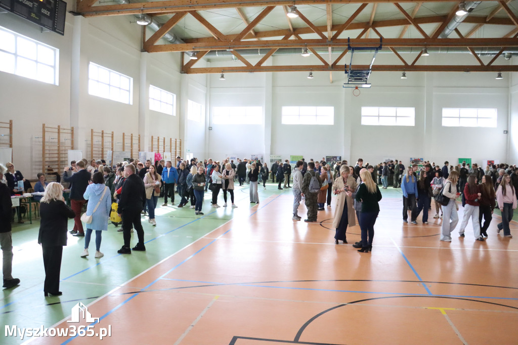 Fotorelacja: Targi Nauki i Kariery w Myszkowie