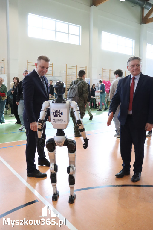 Fotorelacja: Targi Nauki i Kariery w Myszkowie