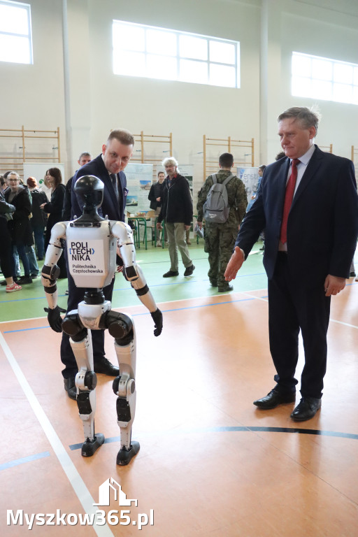 Fotorelacja: Targi Nauki i Kariery w Myszkowie