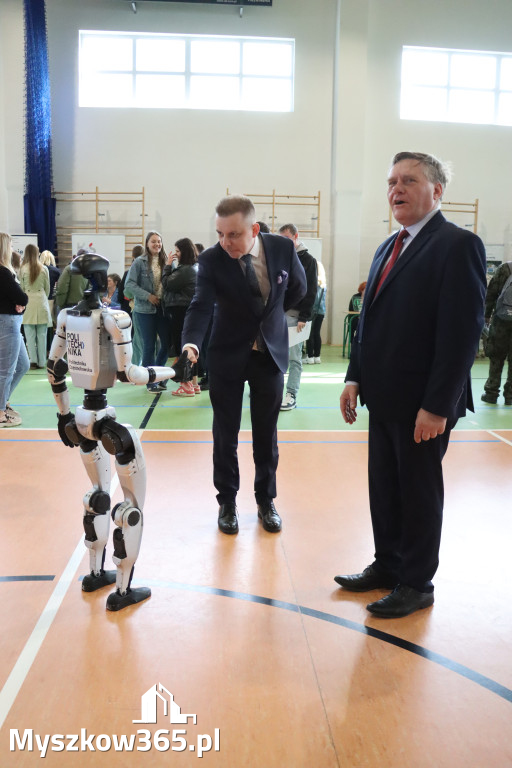 Fotorelacja: Targi Nauki i Kariery w Myszkowie