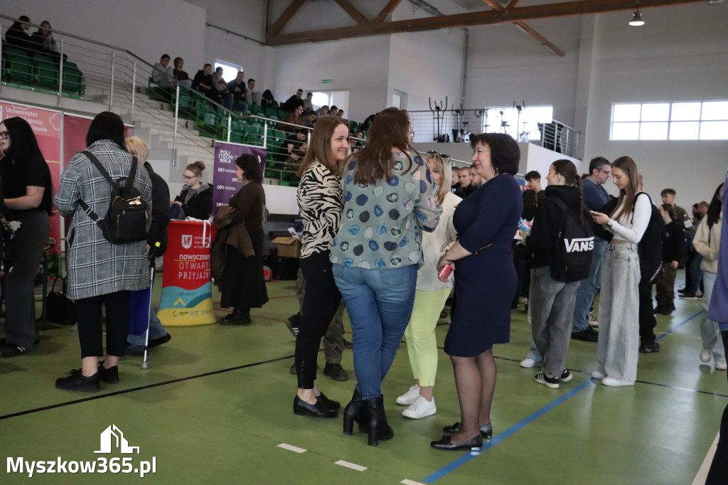 Fotorelacja: Targi Nauki i Kariery w Myszkowie