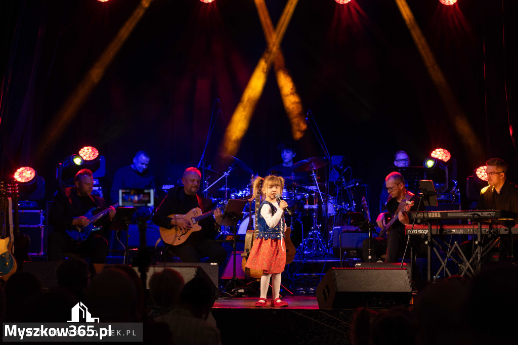 Fotorelacja: Nasz Talent Łazy 2026 w obiektywie Teresy Brzostek Wałcerz