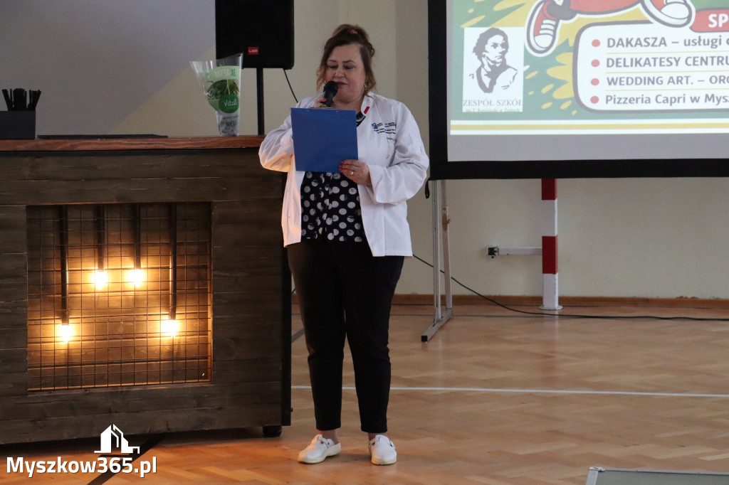 Fotorelacja: JAJECZNA REWOLUCJA TADKA w ZS im. Tadeusza Kościuszki w Żarkach