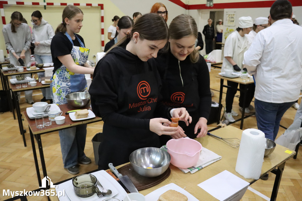 Fotorelacja: JAJECZNA REWOLUCJA TADKA w ZS im. Tadeusza Kościuszki w Żarkach