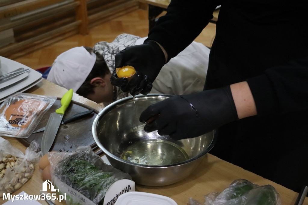 Fotorelacja: JAJECZNA REWOLUCJA TADKA w ZS im. Tadeusza Kościuszki w Żarkach