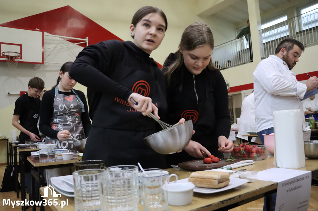 Fotorelacja: JAJECZNA REWOLUCJA TADKA w ZS im. Tadeusza Kościuszki w Żarkach