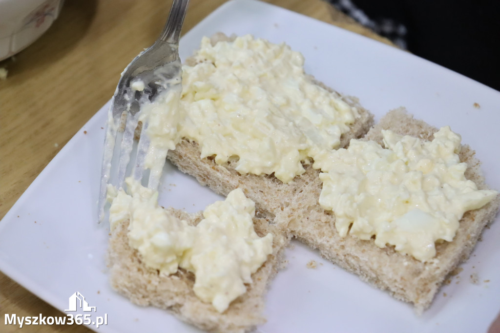 Fotorelacja: JAJECZNA REWOLUCJA TADKA w ZS im. Tadeusza Kościuszki w Żarkach