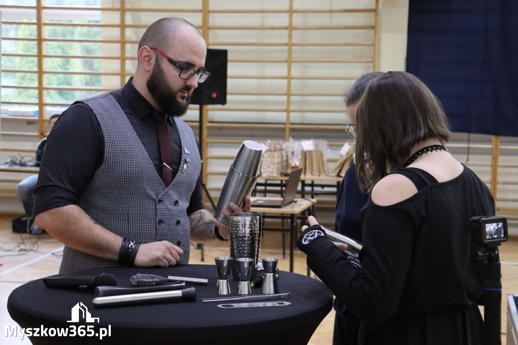 Fotorelacja: JAJECZNA REWOLUCJA TADKA w ZS im. Tadeusza Kościuszki w Żarkach