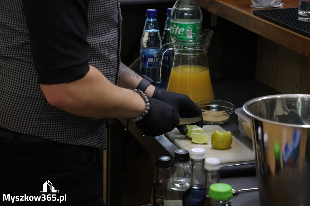 Fotorelacja: JAJECZNA REWOLUCJA TADKA w ZS im. Tadeusza Kościuszki w Żarkach