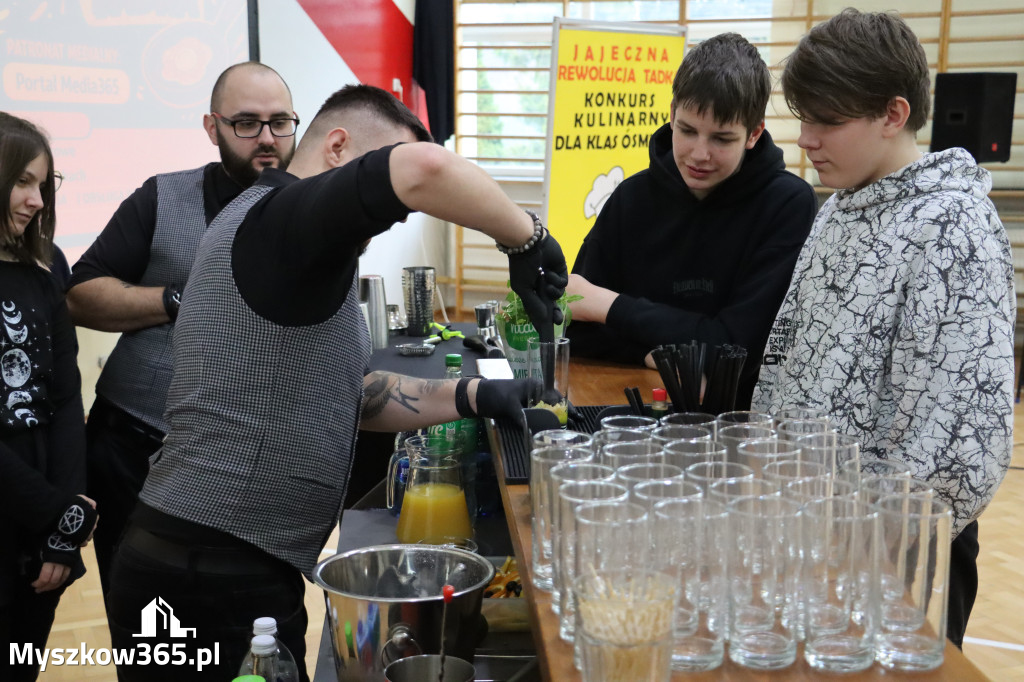 Fotorelacja: JAJECZNA REWOLUCJA TADKA w ZS im. Tadeusza Kościuszki w Żarkach