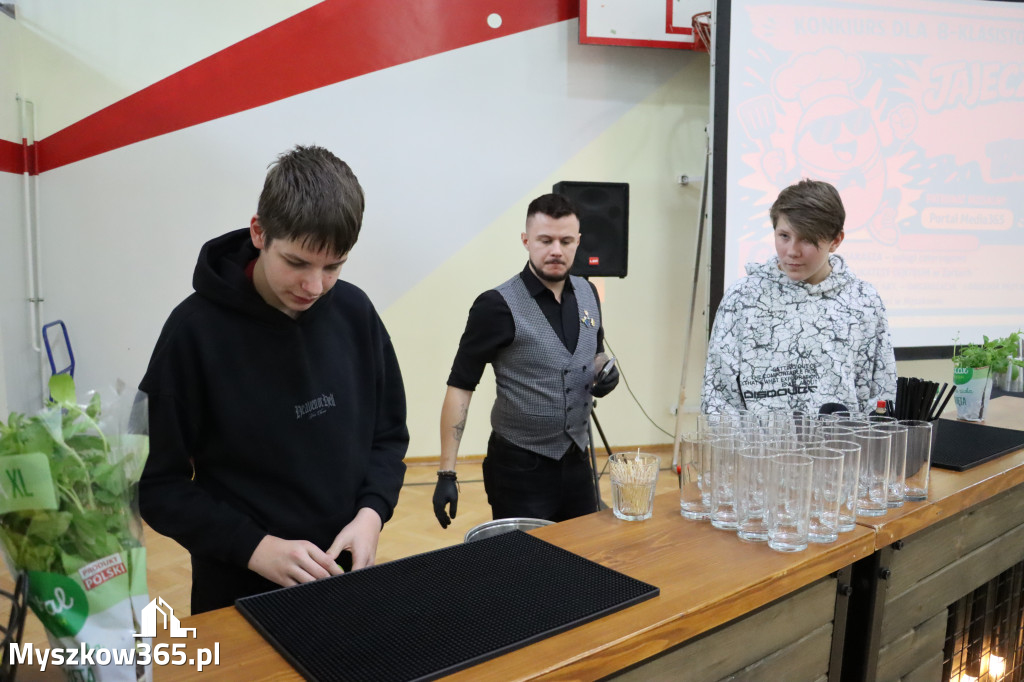 Fotorelacja: JAJECZNA REWOLUCJA TADKA w ZS im. Tadeusza Kościuszki w Żarkach