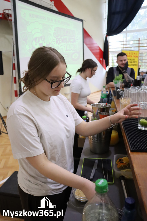 Fotorelacja: JAJECZNA REWOLUCJA TADKA w ZS im. Tadeusza Kościuszki w Żarkach