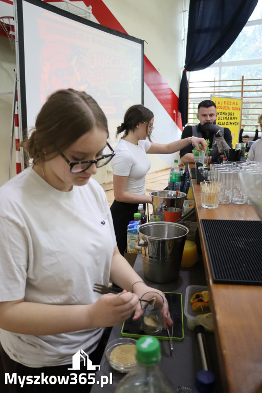 Fotorelacja: JAJECZNA REWOLUCJA TADKA w ZS im. Tadeusza Kościuszki w Żarkach