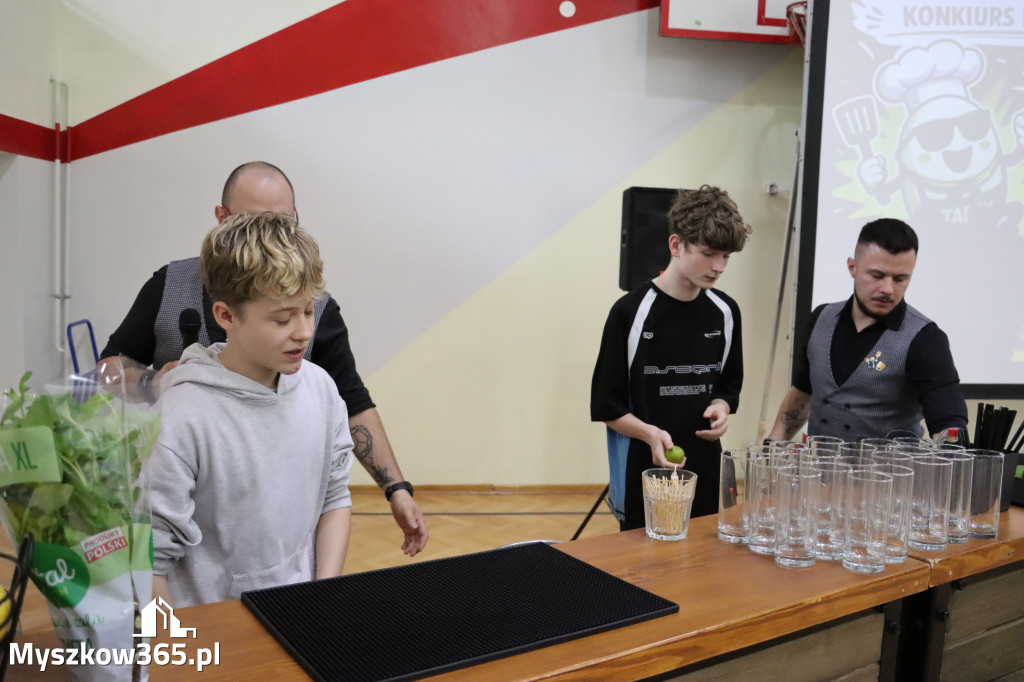 Fotorelacja: JAJECZNA REWOLUCJA TADKA w ZS im. Tadeusza Kościuszki w Żarkach