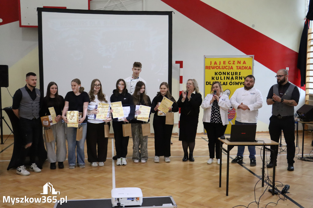 Fotorelacja: JAJECZNA REWOLUCJA TADKA w ZS im. Tadeusza Kościuszki w Żarkach