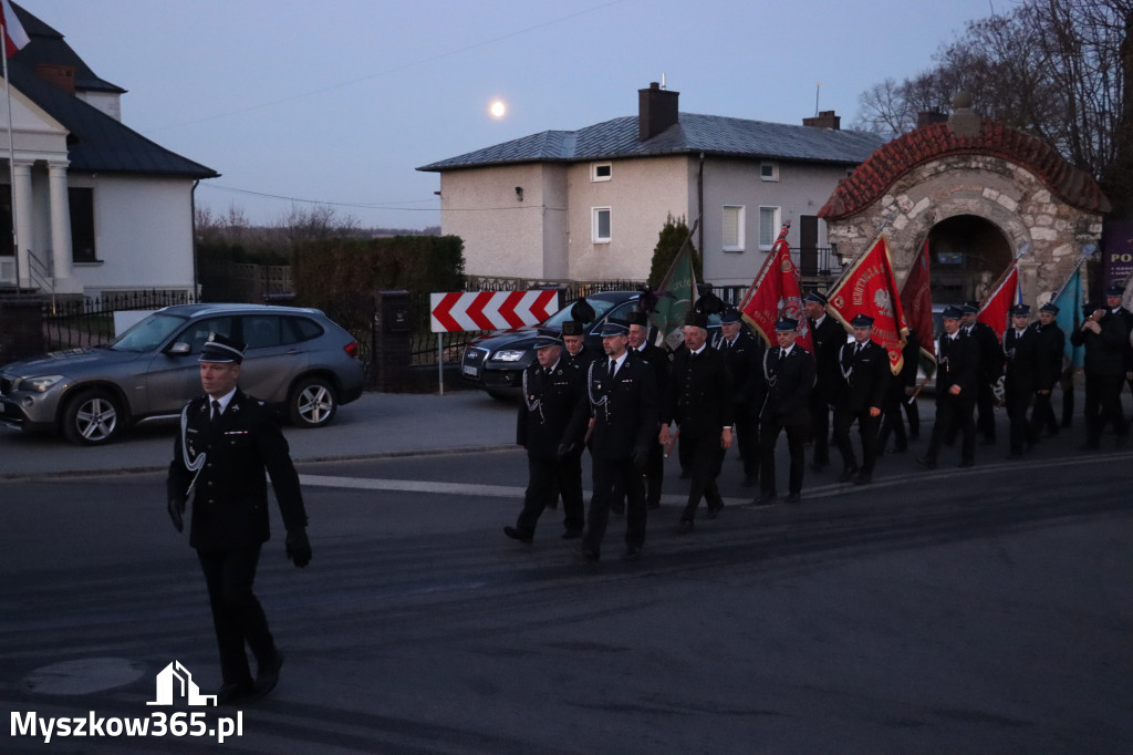 Fotorelacja I: Msza Rezurekcyjna w Koziegłówkach - Wielkanoc 2026!