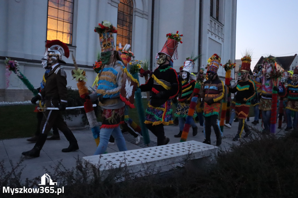 Fotorelacja I: Msza Rezurekcyjna w Koziegłówkach - Wielkanoc 2026!