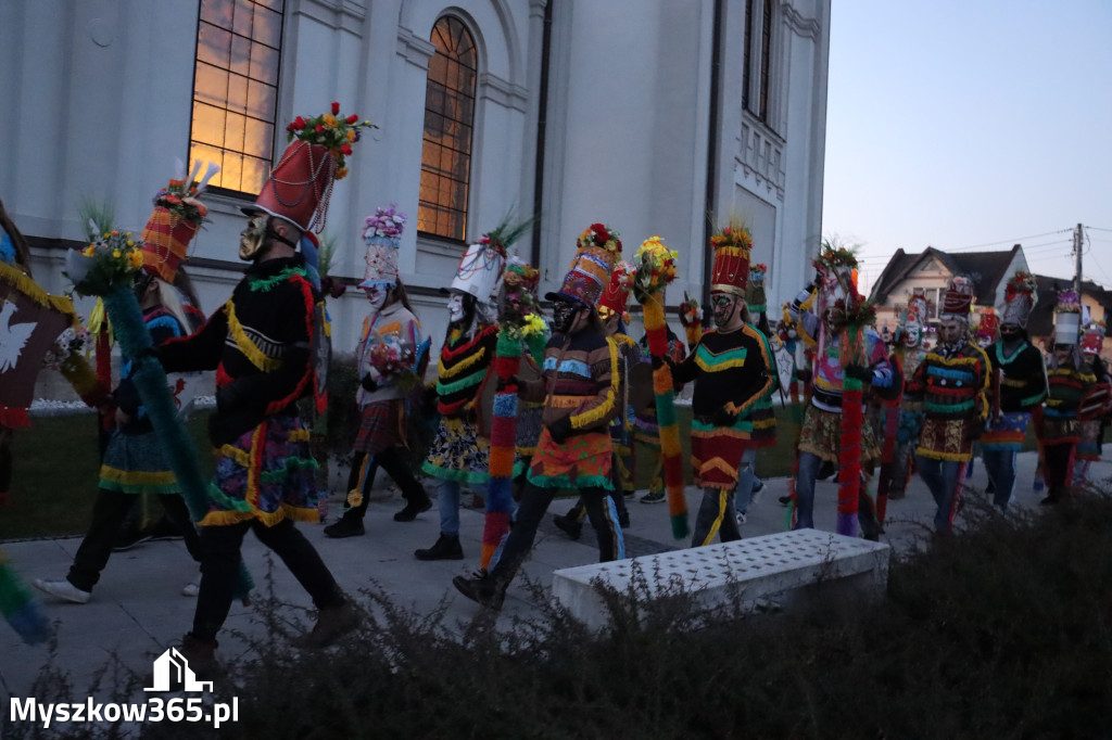 Fotorelacja I: Msza Rezurekcyjna w Koziegłówkach - Wielkanoc 2026!
