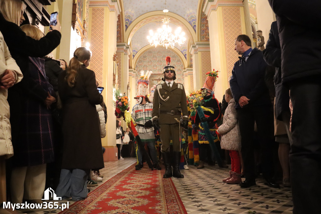 Fotorelacja I: Msza Rezurekcyjna w Koziegłówkach - Wielkanoc 2026!