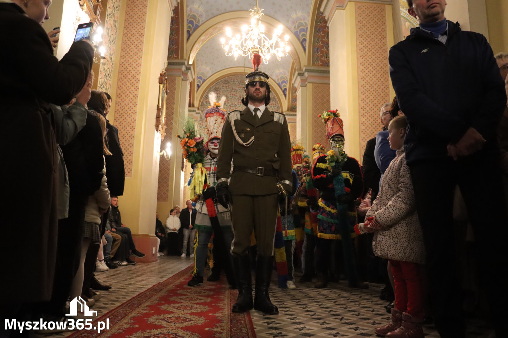 Fotorelacja I: Msza Rezurekcyjna w Koziegłówkach - Wielkanoc 2026!