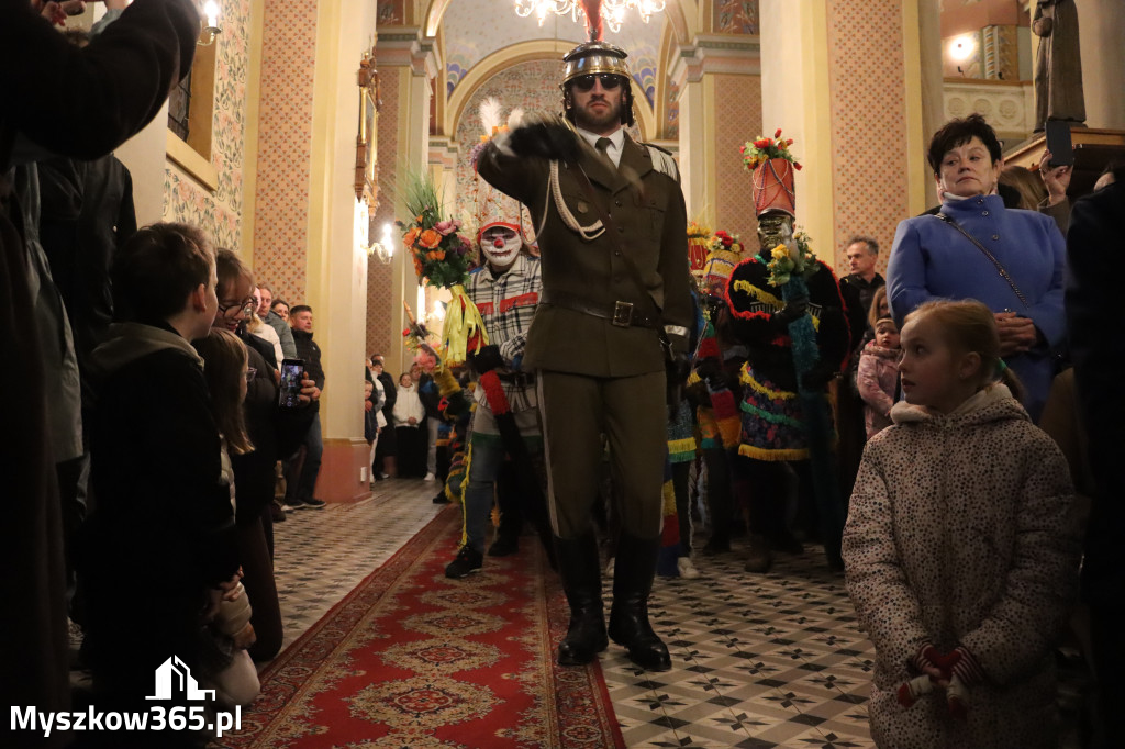 Fotorelacja I: Msza Rezurekcyjna w Koziegłówkach - Wielkanoc 2026!