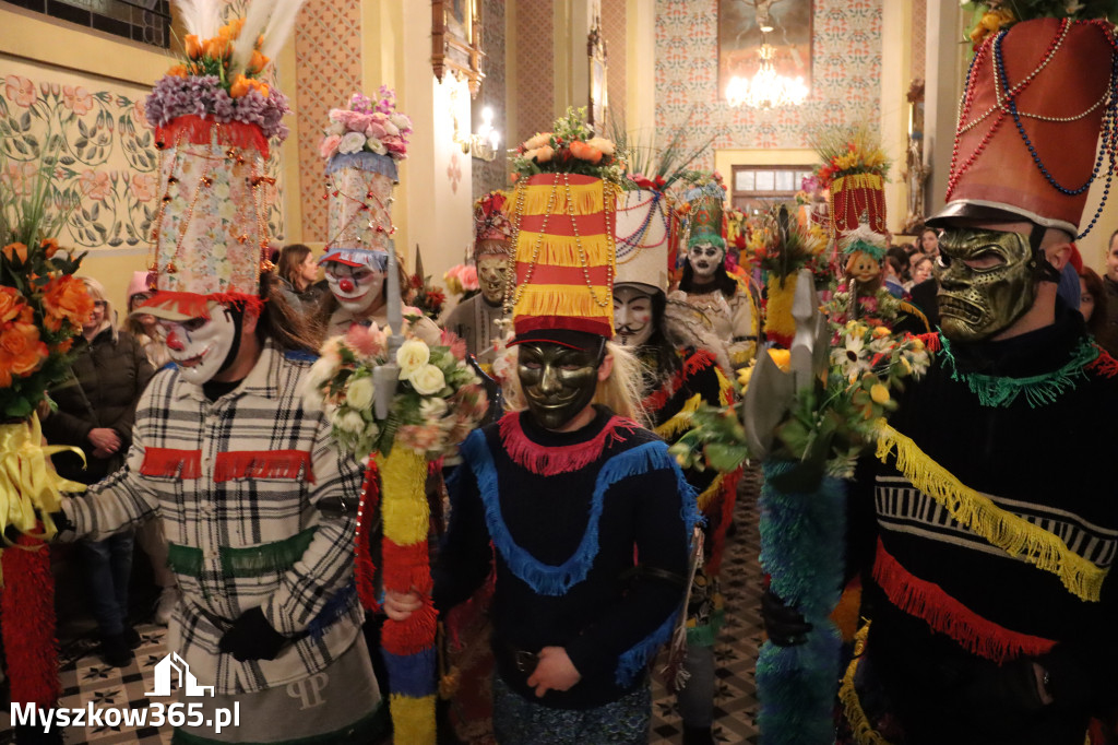 Fotorelacja I: Msza Rezurekcyjna w Koziegłówkach - Wielkanoc 2026!