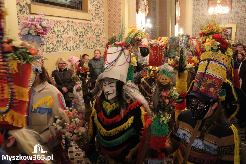 Fotorelacja I: Msza Rezurekcyjna w Koziegłówkach - Wielkanoc 2026!